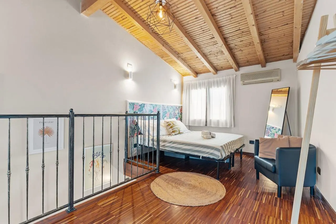 Charming Loft Duomo - Porta Romana Milánó Apartman