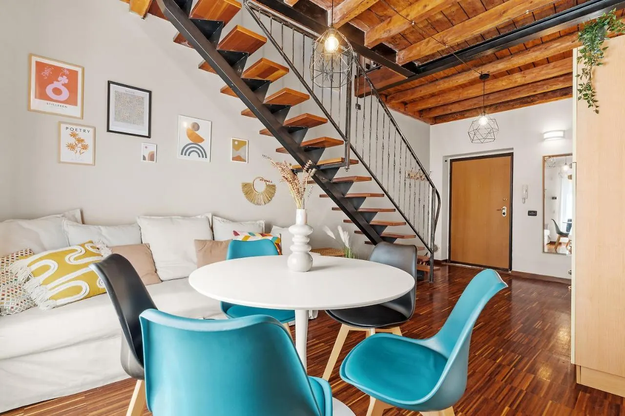 Charming Loft Duomo - Porta Romana Milánó